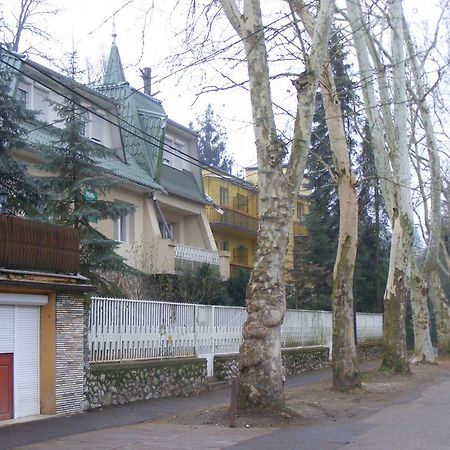 Prima Piheno Hotell Miskolc Eksteriør bilde