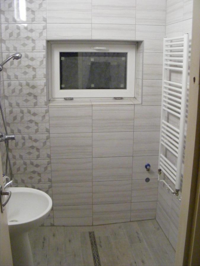 Prima Piheno Hotell Miskolc Eksteriør bilde
