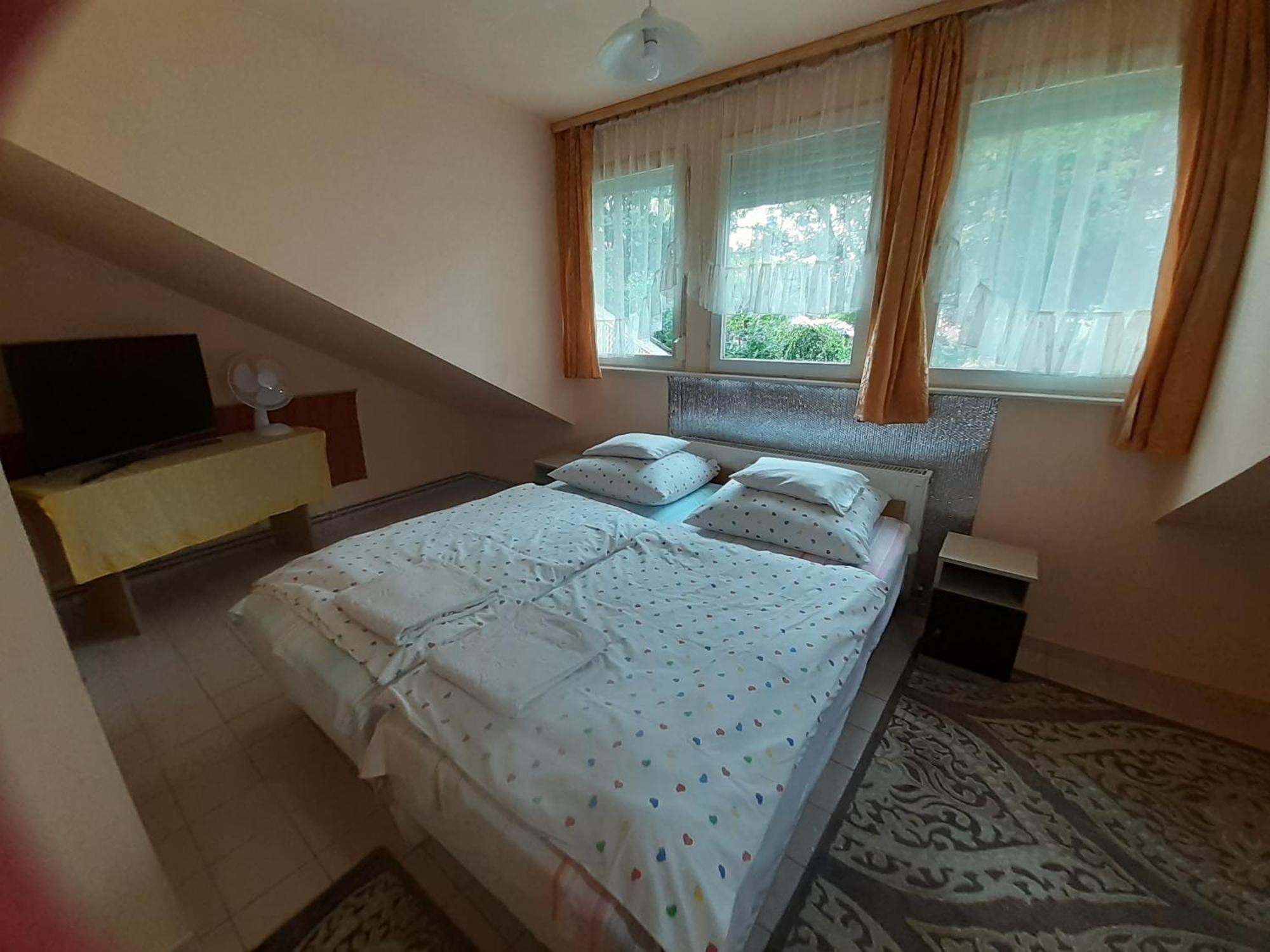 Prima Piheno Hotell Miskolc Eksteriør bilde